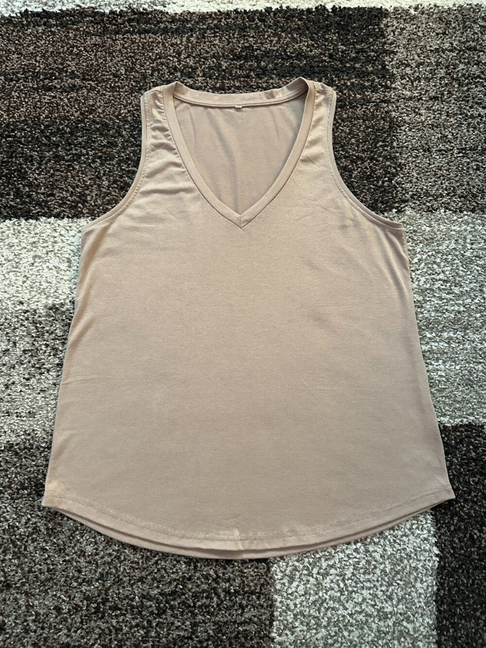 SMILE FISH (L) Tan Deep V-Neck Tank Top Loose Flowy Sleeveless Beige Khaki Brown